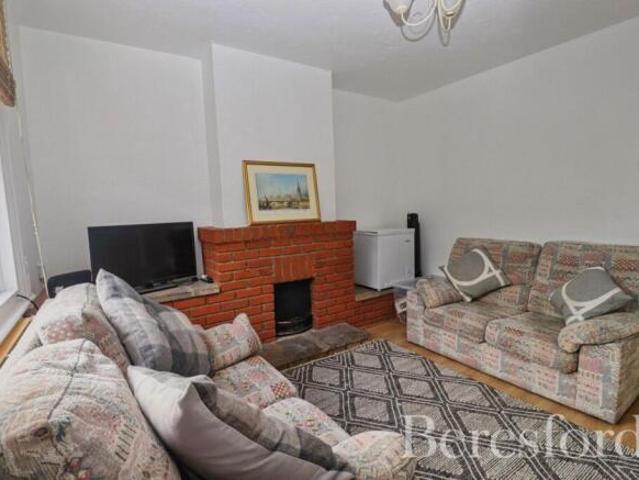 Cottage for sale in Chelmsford