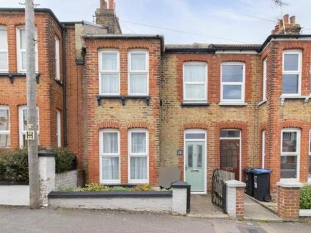 House for sale in Millmead, Acol