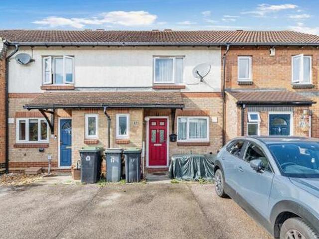 House for sale in Lyons, Greater London