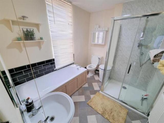 Cottage for sale in The Bridge, Kent