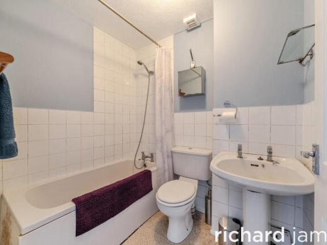 Cottage for sale in Rodbourne, Swindon