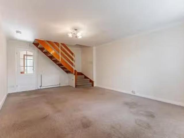 House for sale in Rumbling Bridge