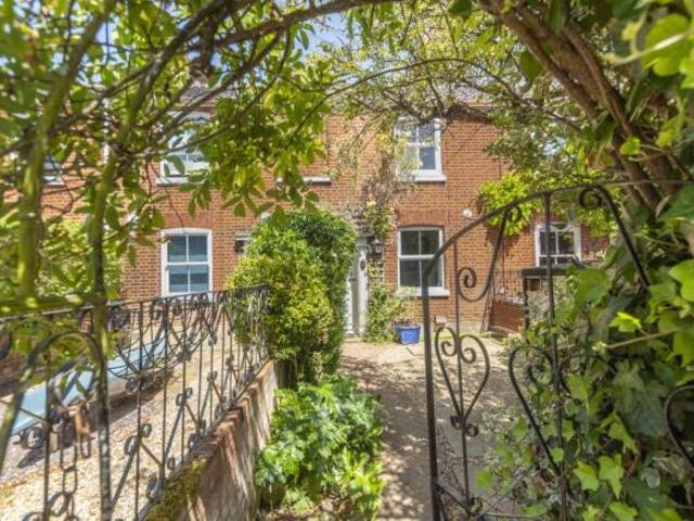 Cottage for sale in Crostwick, Norfolk