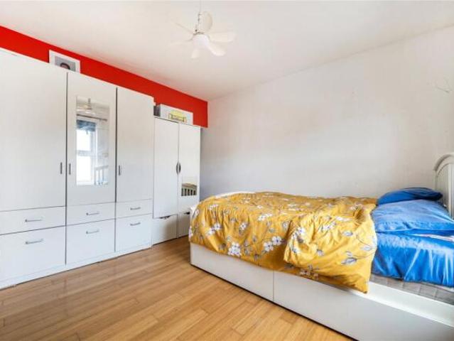 Cottage for sale in Chalvey, Slough