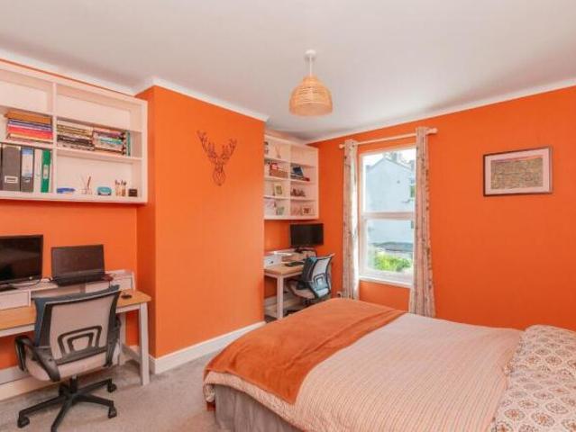 Cottage for sale in Georgia, Greater Manchester