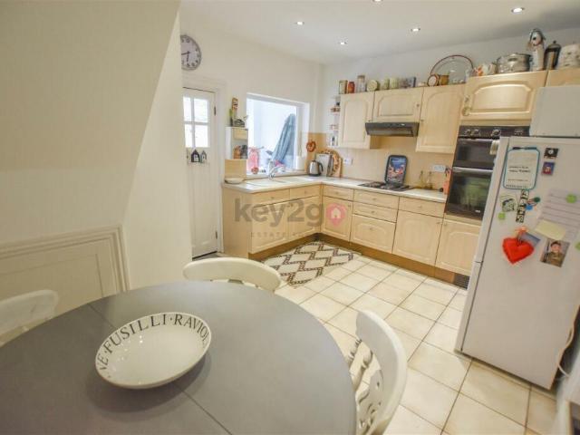 Terraced House for sale in Mosborough