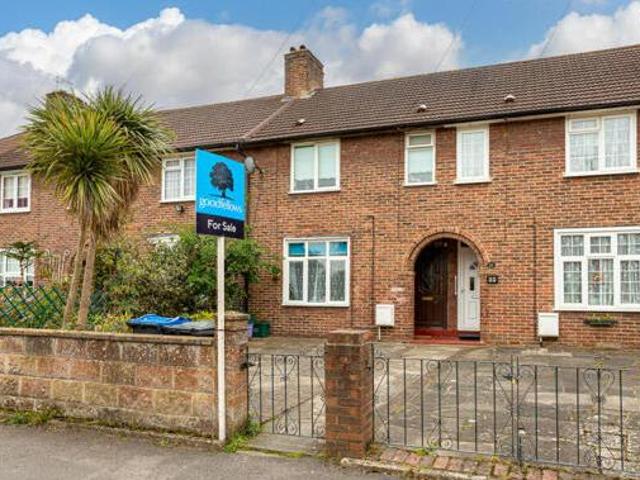 House for sale in Surrey, England