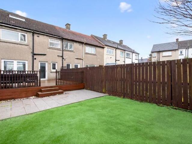 Cottage for sale in Bishopbriggs, Scotland