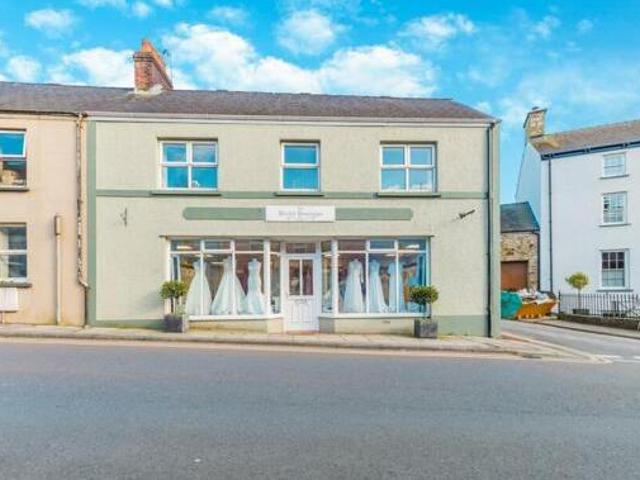 House for sale in Narberth, Wales