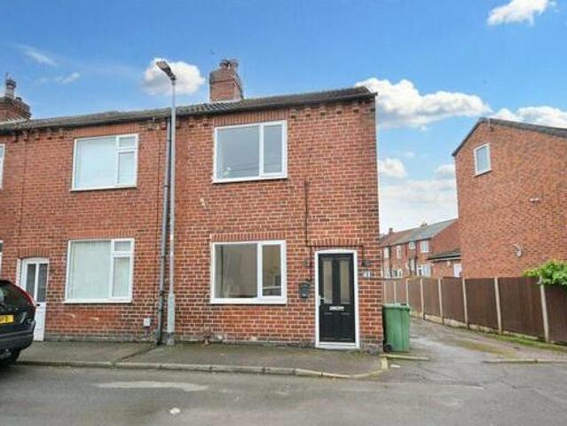 House for sale in Warmfield, West Yorkshire