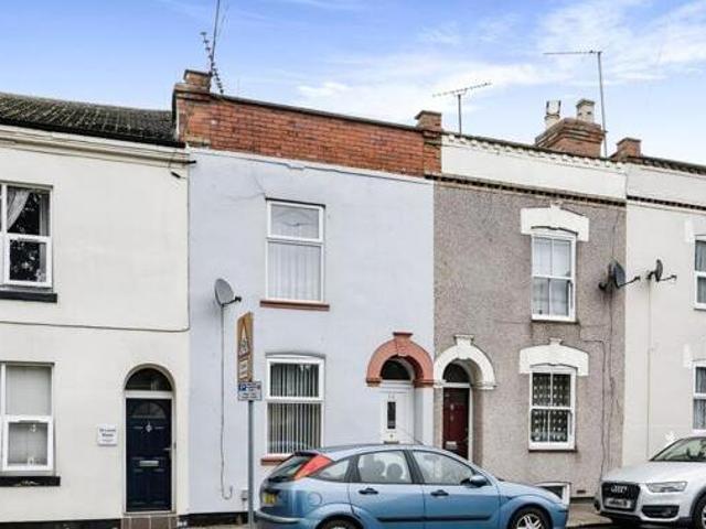 House for sale in Northampton, Northamptonshire