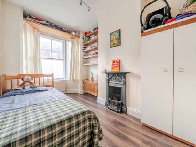 Cottage for sale in Reading