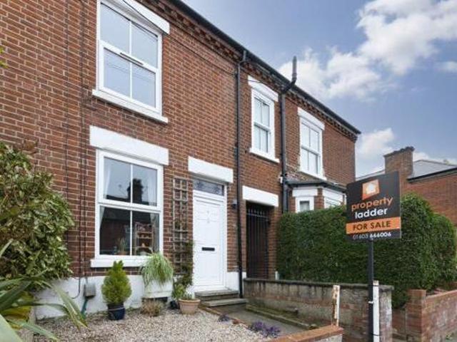 House for sale in New Catton, East Bank