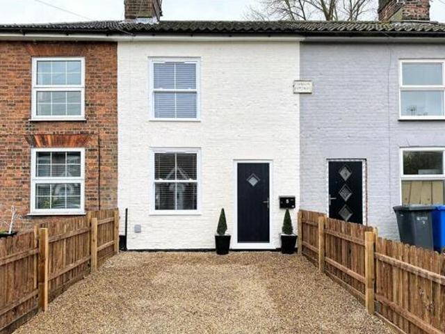 House for sale in East Bank, Norfolk