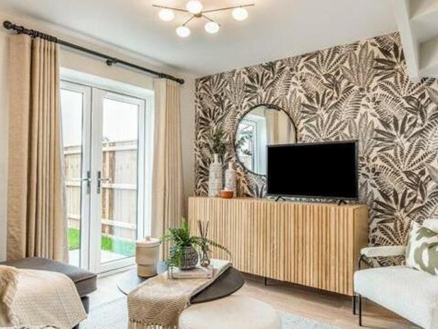 House for sale in New Catton, East Bank