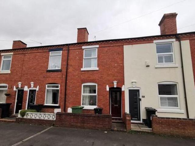 House for sale in Stourbridge, West Midlands
