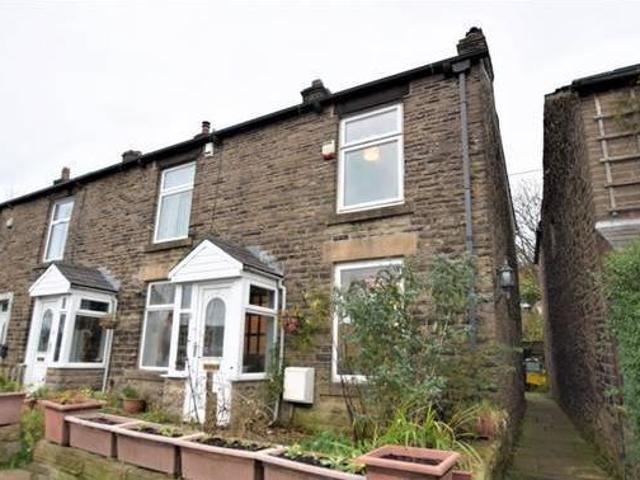 House for sale in Froggatt, East Midlands
