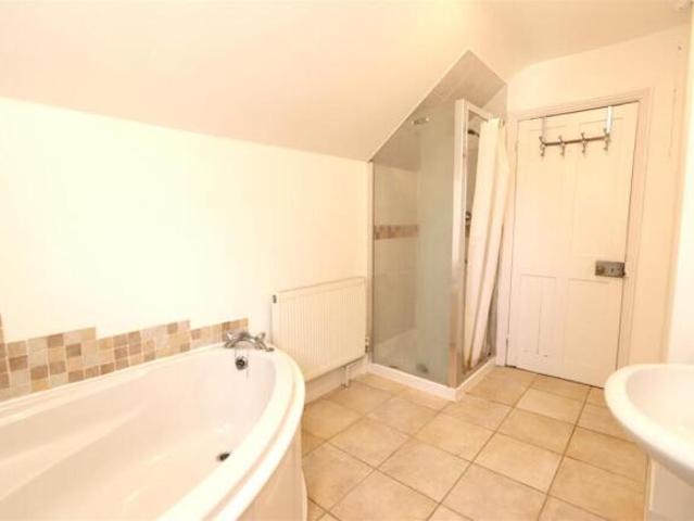 Cottage for sale in Pilgrims' Hatch, Navestock Side