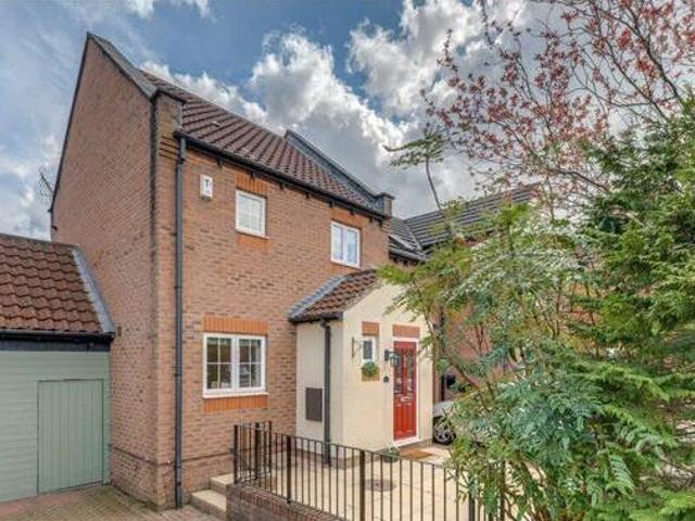 House for sale in Otley, West Yorkshire