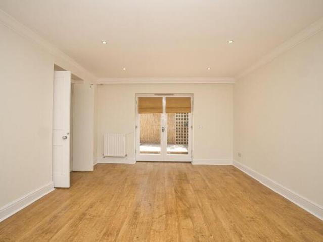 Cottage for sale in Acol, Kent