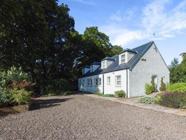 House for sale in Milton Bridge, Scotland