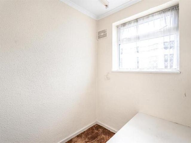 Cottage for sale in Enfield, Greater London