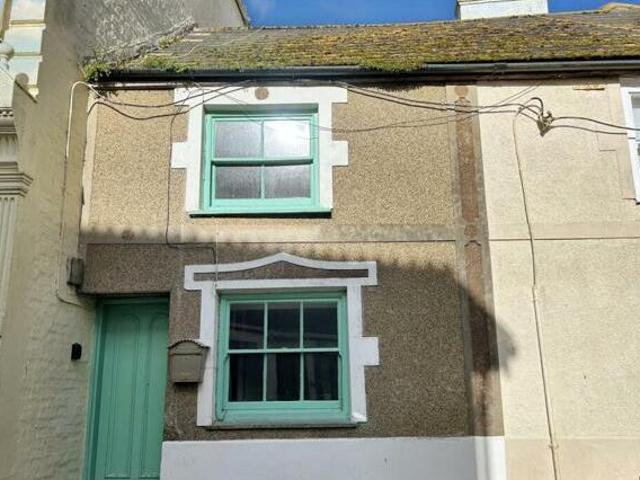 House for sale in Marazion, Cornwall