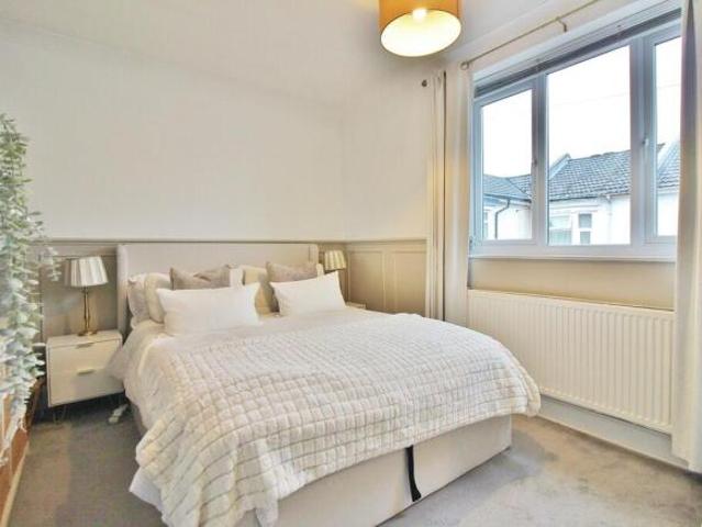 Cottage for sale in Kingston, Fratton