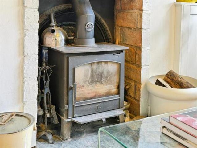 Cottage for sale in Green Close, Warwickshire