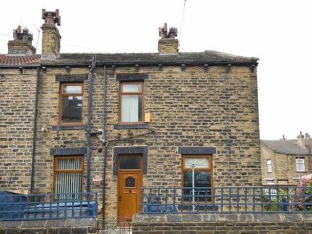 House for sale in Pudsey, West Yorkshire