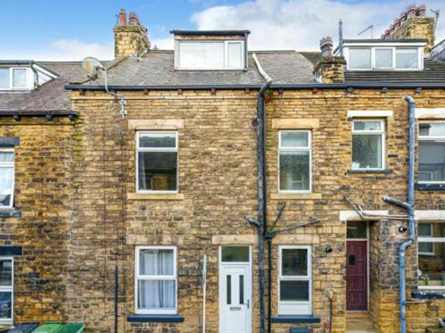 House for sale in Pudsey, West Yorkshire