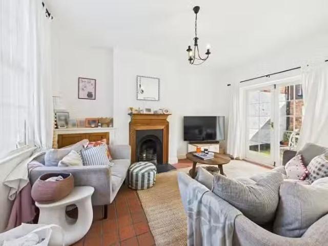 House for sale in Pulford
