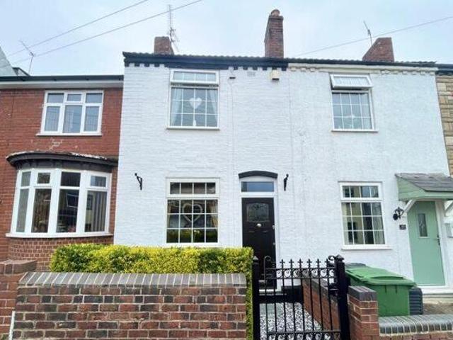 House for sale in Brierley Hill, West Midlands