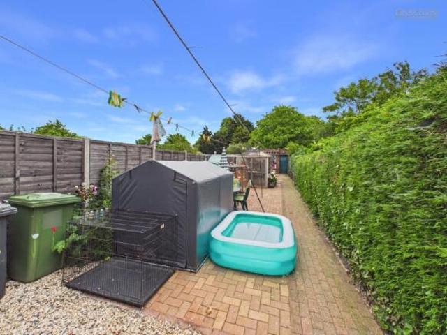 Cottage for sale in Hampton Green, Cambridgeshire