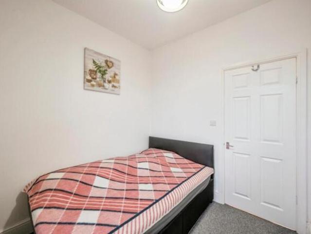 Cottage for sale in Hexthorpe, South Yorkshire
