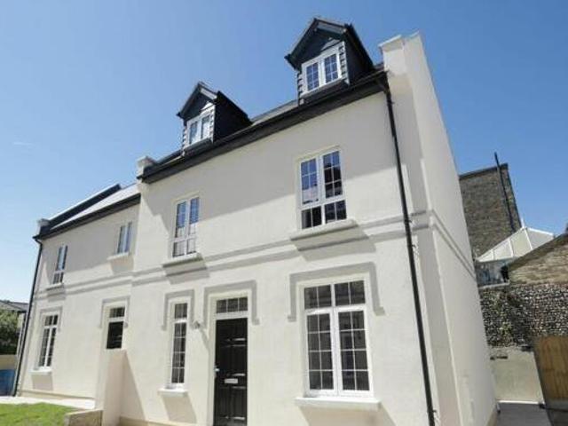 House for sale in West Cliff, Acol