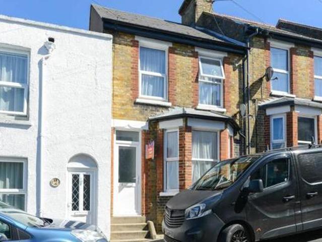 House for sale in East Cliff, Acol