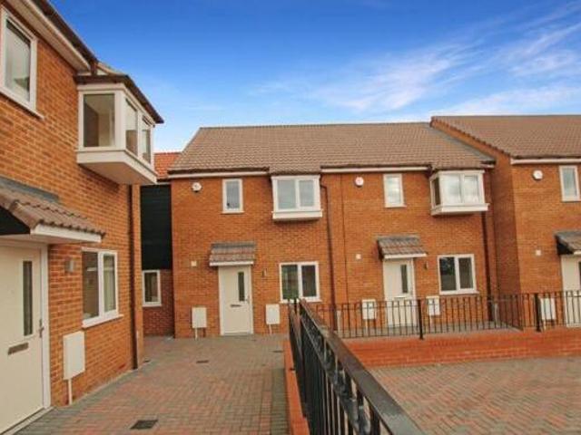 House for sale in Barling