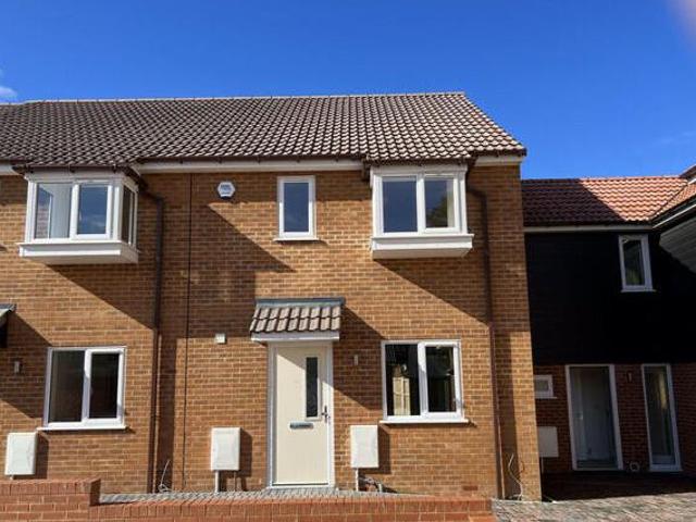 House for sale in Barling