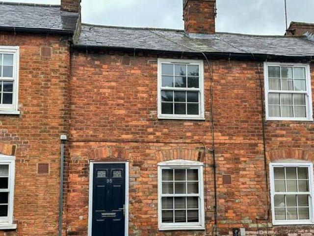 House for sale in Hatching Green, Five Acres