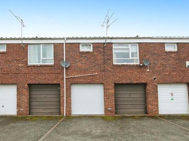 House for sale in Winyates, Redditch