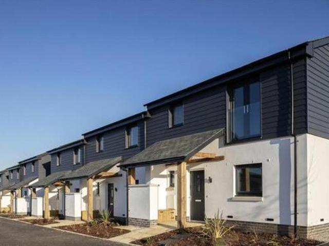 House for sale in Mount Ambrose, Cornwall