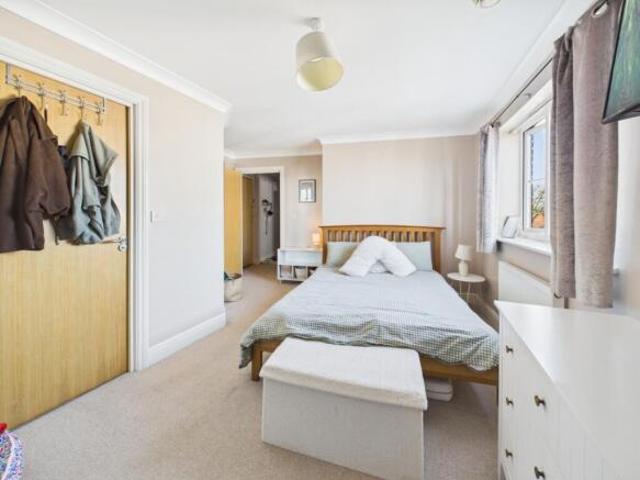 Flat for sale in Wymans Brook, Golden Valley