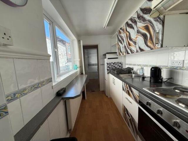 Cottage for sale in Joiner's Square, Hanley