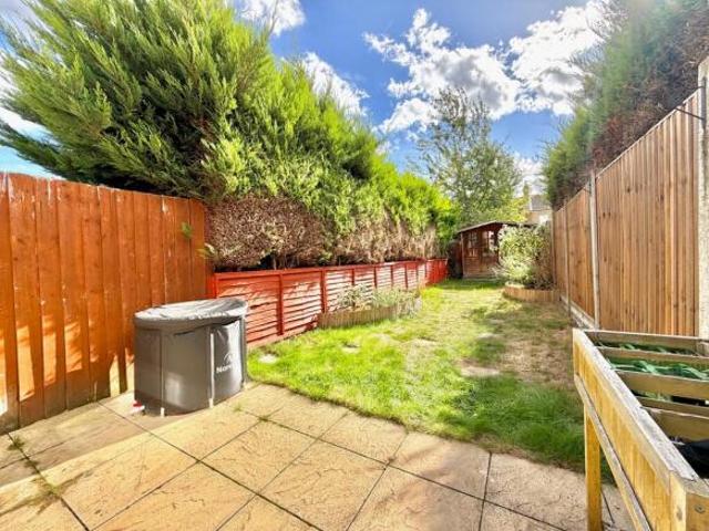 Cottage for sale in Watford, Hertfordshire