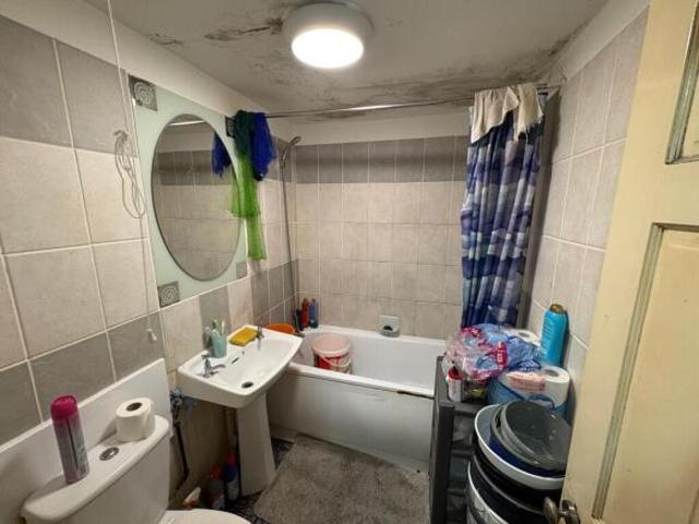Cottage for sale in Calderstones