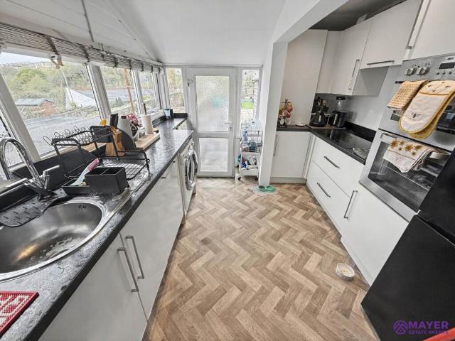 Cottage for sale in Weston Mill, Mount Wise