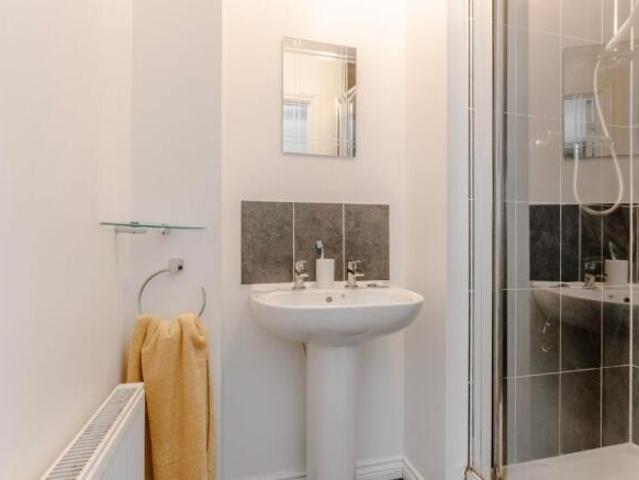 Cottage for sale in New Catton, East Bank