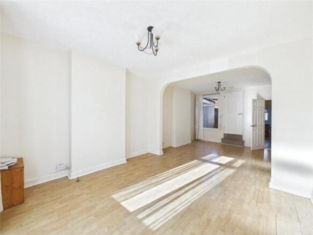 Cottage for sale in California, Ipswich