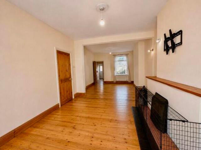 Cottage for sale in Northampton, Northamptonshire